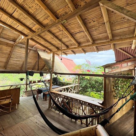 Hostal Monte Libano Puerto Lopez Exterior photo